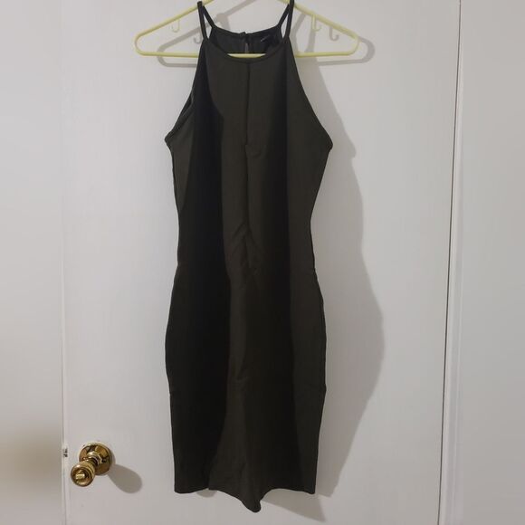 Windsor Green Bodycon Dress - Picture 2 of 4